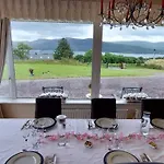 B&B Kerry Lakesview