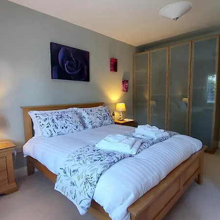 Kerry Lakesview Вотавилле