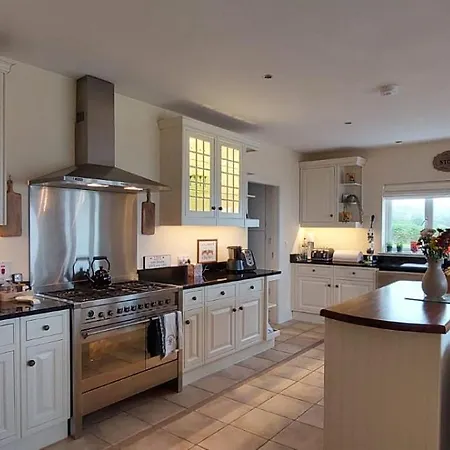 Kerry Lakesview Waterville